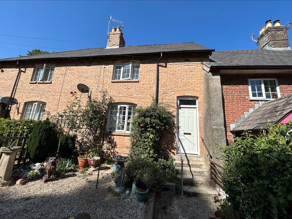 3 bed Cottage for rent in Charminster. From Connells Lettings - Dorchester