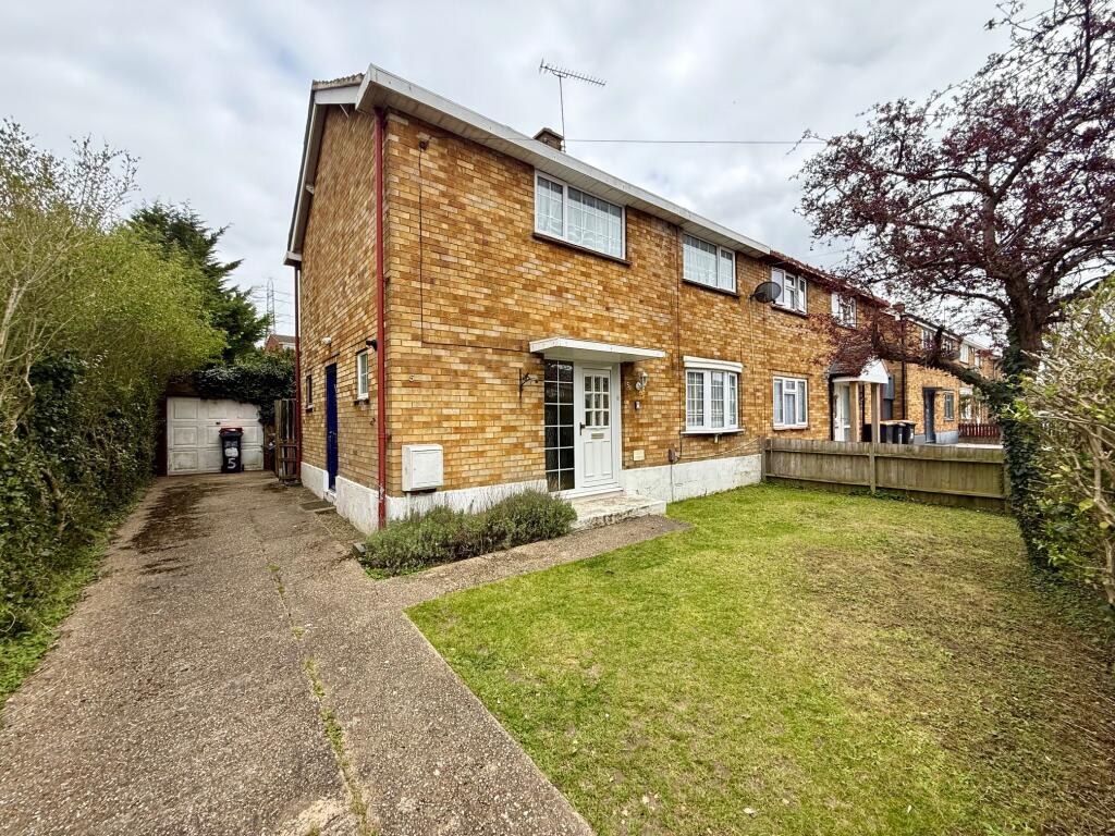 3 bed Detached for rent in Houghton Regis. From Connells Lettings - Dunstable