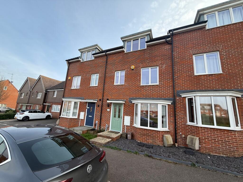 4 bed Town House for rent in Leighton Buzzard. From Connells Lettings - Dunstable