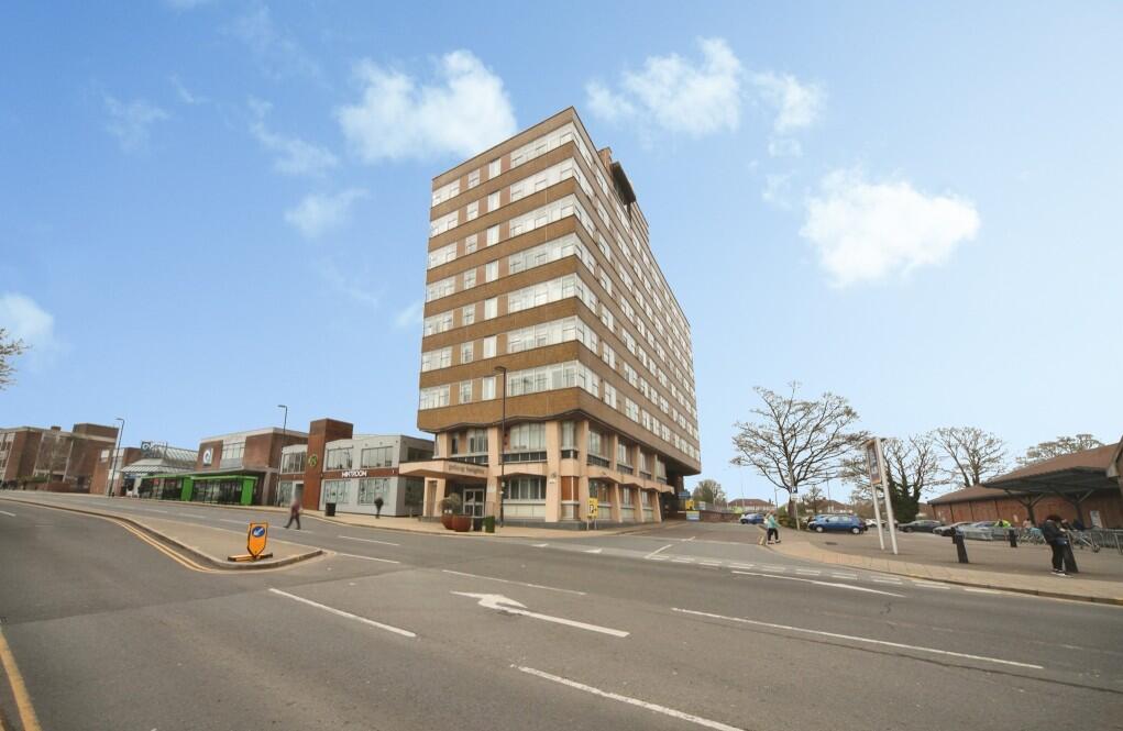 1 bed 1st Floor Flat for rent in Houghton Regis. From Connells Lettings - Dunstable 1 bed 1st Floor Flat for rent in Houghton Regis. From Connells Lettings - Dunstable