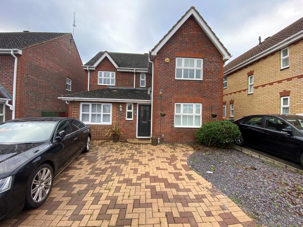 5 bed Detached for rent in Houghton Regis. From Connells Lettings - Dunstable