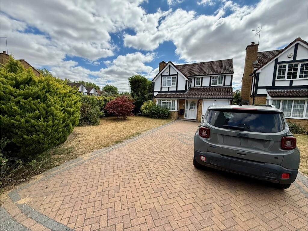 4 bed Detached for rent in Houghton Regis. From Connells Lettings - Dunstable 4 bed Detached for rent in Houghton Regis. From Connells Lettings - Dunstable
