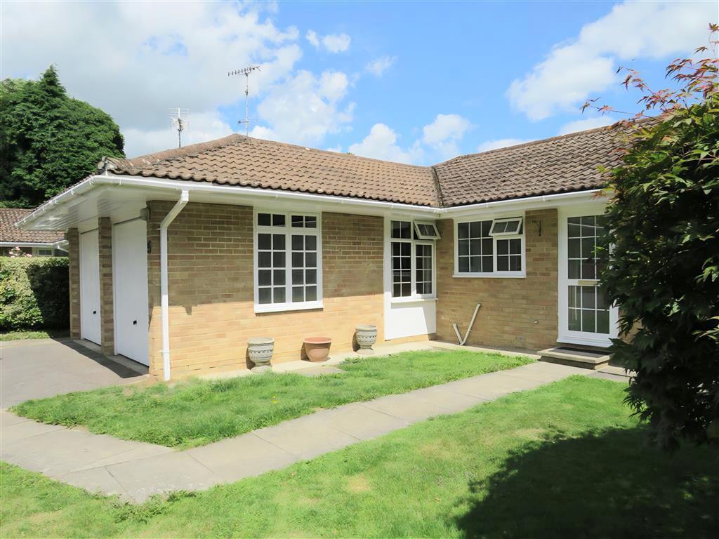 3 bed Bungalow for rent in Copthorne. From Connells - East Grinstead
