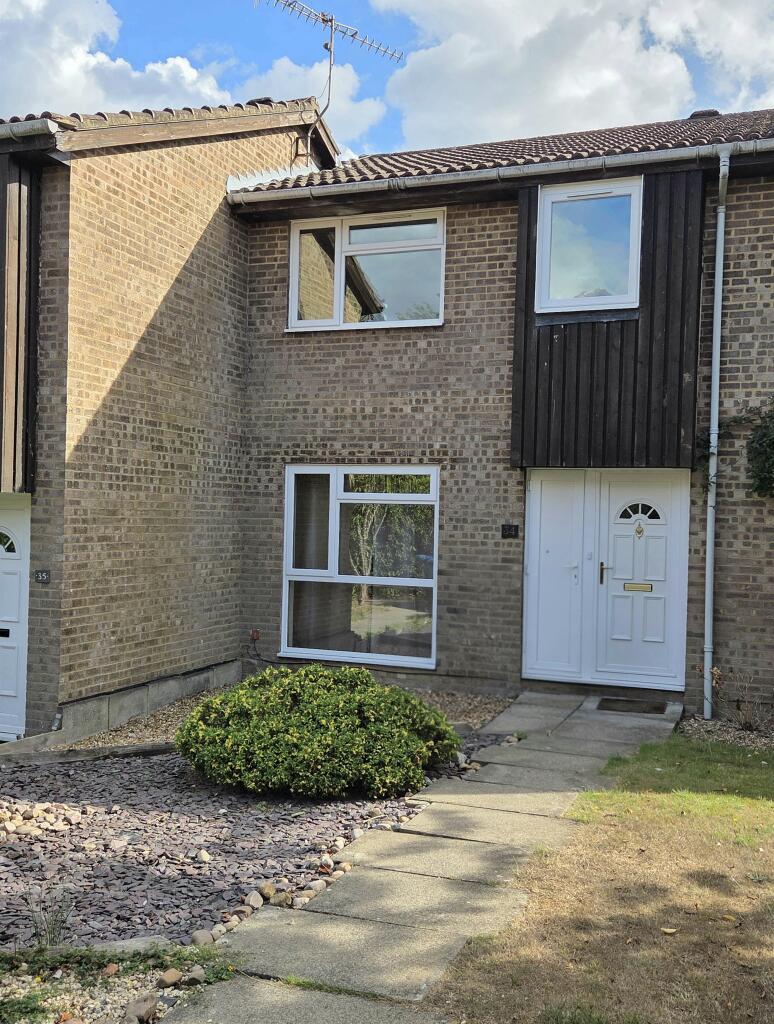 3 bed Detached for rent in East Grinstead. From Connells - East Grinstead
