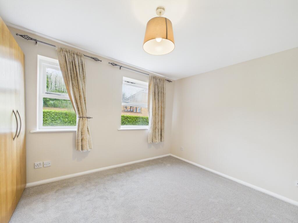 1 bed 1st Floor Flat for rent in Streatham. From Credential - Tooting