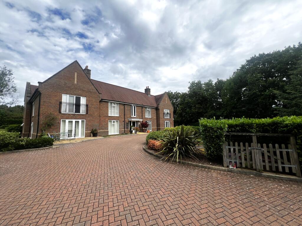 2 bed Apartment for rent in Walstead. From Connells - Haywards Heath 2 bed Apartment for rent in Walstead. From Connells - Haywards Heath
