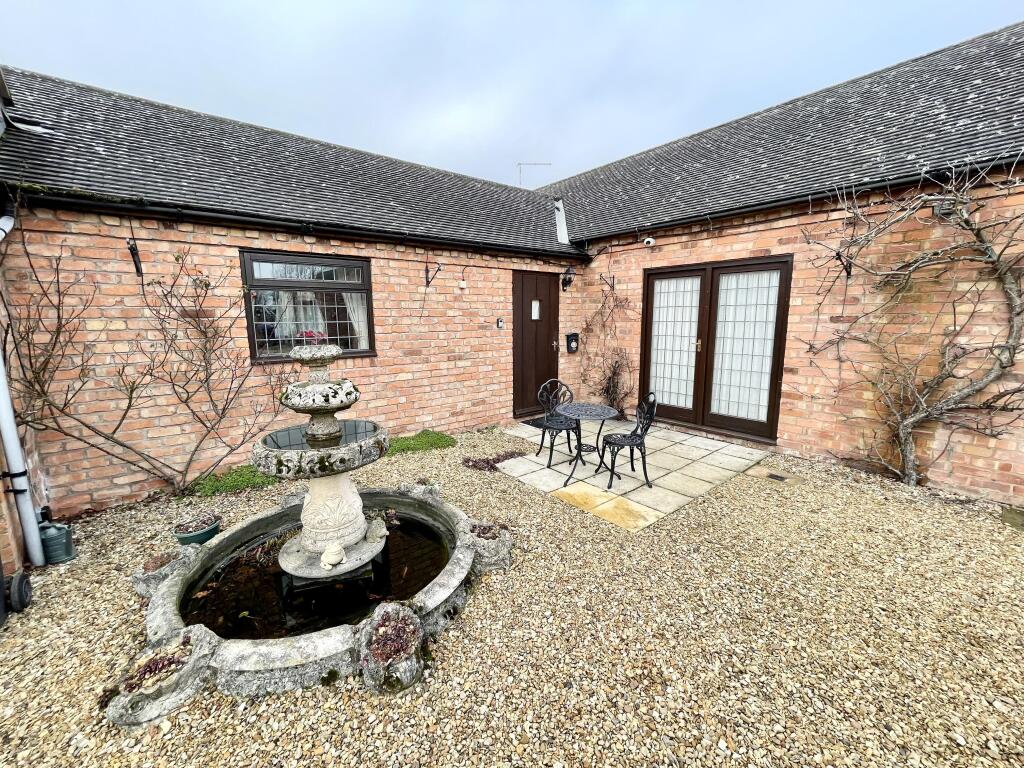 1 bed Detached for rent in Market Bosworth. From Connells Lettings - Hinckley