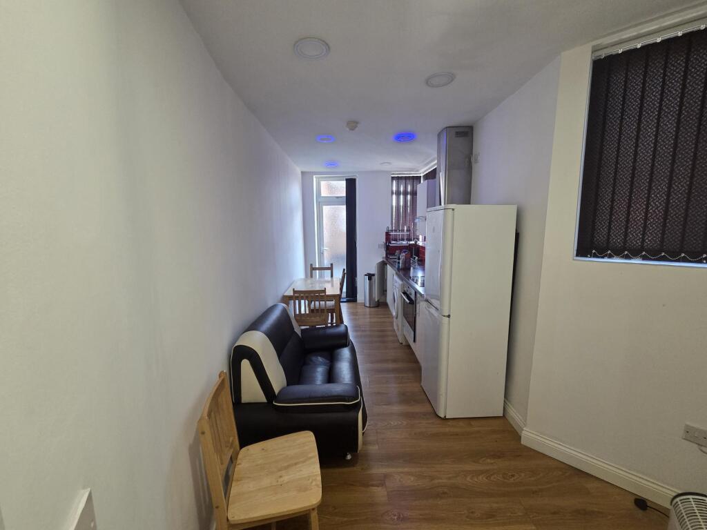 4 bed Apartment for rent in Hinckley. From Connells Lettings - Hinckley 4 bed Apartment for rent in Hinckley. From Connells Lettings - Hinckley