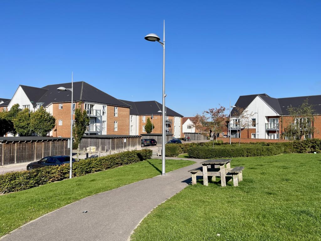 2 bed Apartment for rent in Horsham. From Connells Lettings - Horsham 2 bed Apartment for rent in Horsham. From Connells Lettings - Horsham