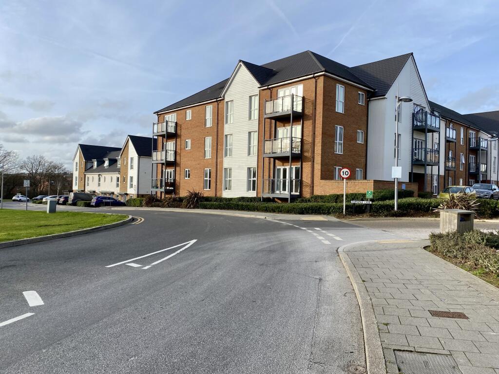 2 bed Apartment for rent in Horsham. From Connells Lettings - Horsham 2 bed Apartment for rent in Horsham. From Connells Lettings - Horsham
