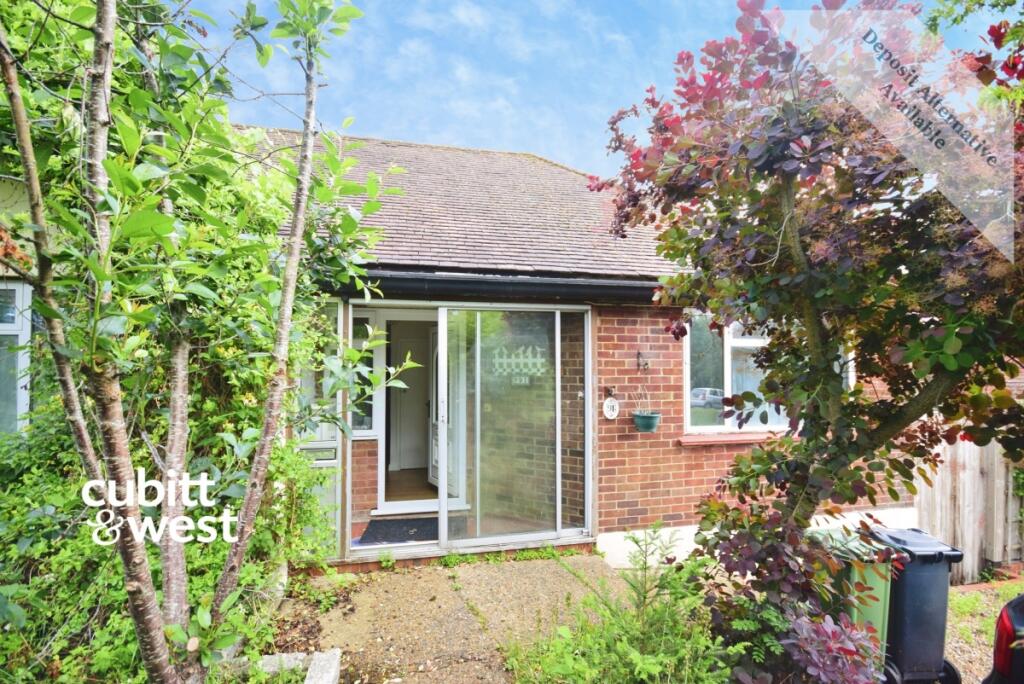 2 bed Detached bungalow for rent in Hooley. From Cubitt & West - Shirley