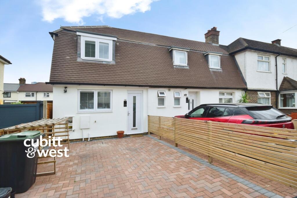 2 bed Semi Detached for rent in Croydon. From Cubitt & West - Shirley 2 bed Semi Detached for rent in Croydon. From Cubitt & West - Shirley