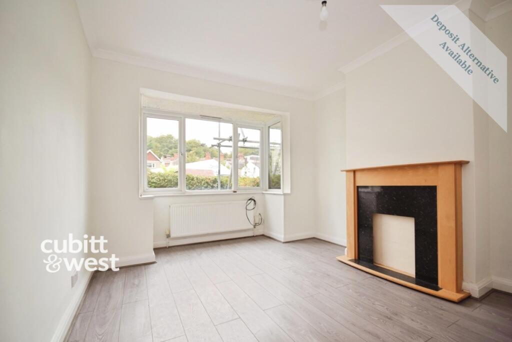 3 bed Mid Terraced House for rent in Purley. From Cubitt & West - Shirley 3 bed Mid Terraced House for rent in Purley. From Cubitt & West - Shirley