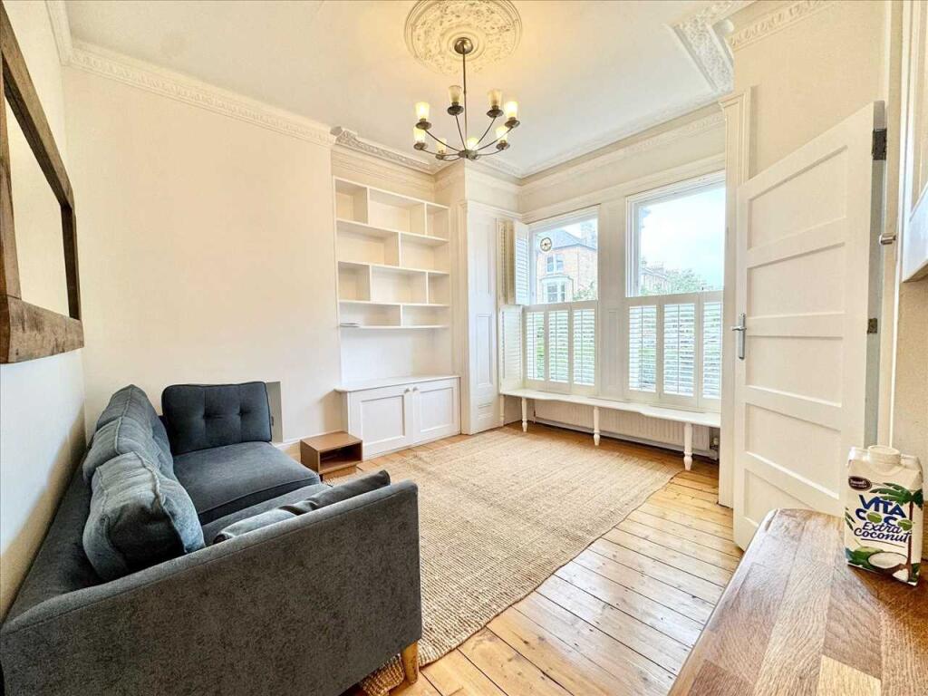 2 bed Apartment for rent in London. From Burghleys Estate Agents - London