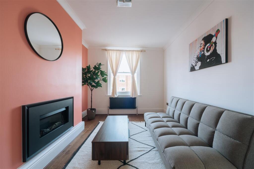 1 bed Apartment for rent in London. From Burghleys Estate Agents - London 1 bed Apartment for rent in London. From Burghleys Estate Agents - London