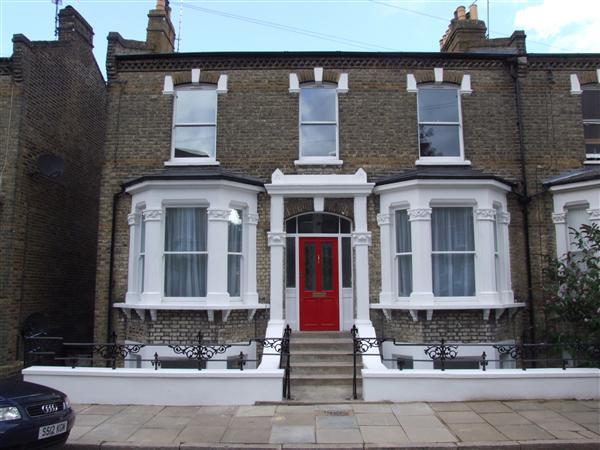 2 bed 1st Floor Flat for rent in London. From Burghleys Estate Agents - London