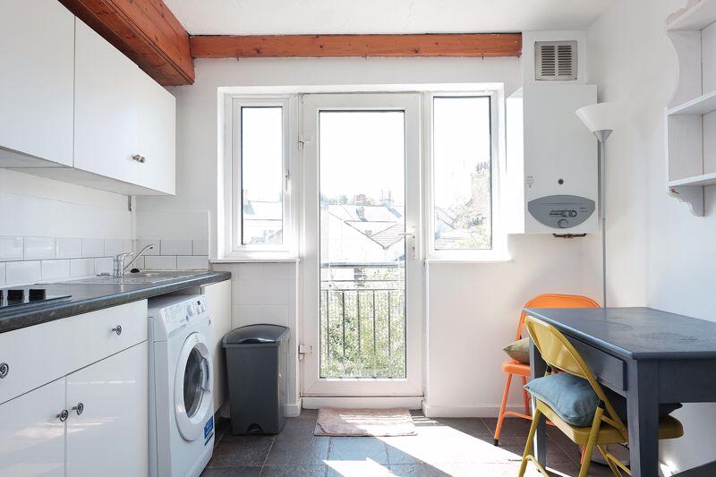 3 bed 1st Floor Flat for rent in Ovingdean. From Coapt - Brighton