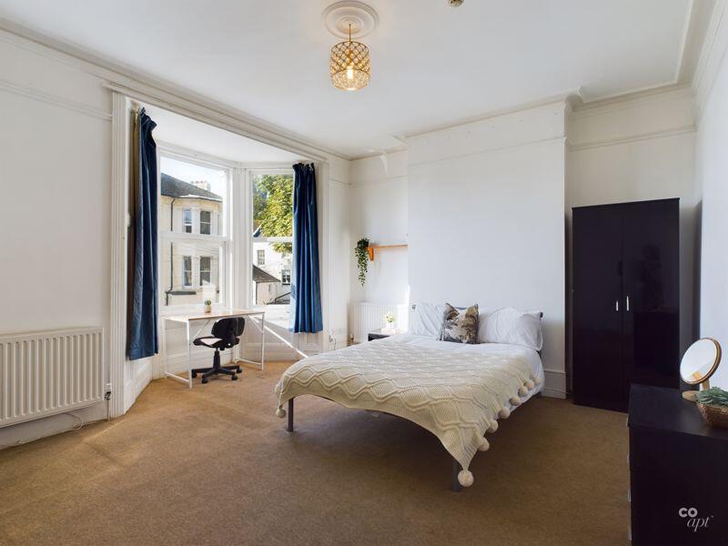 4 bed Mid Terraced House for rent in Brighton and Hove. From Coapt - Brighton