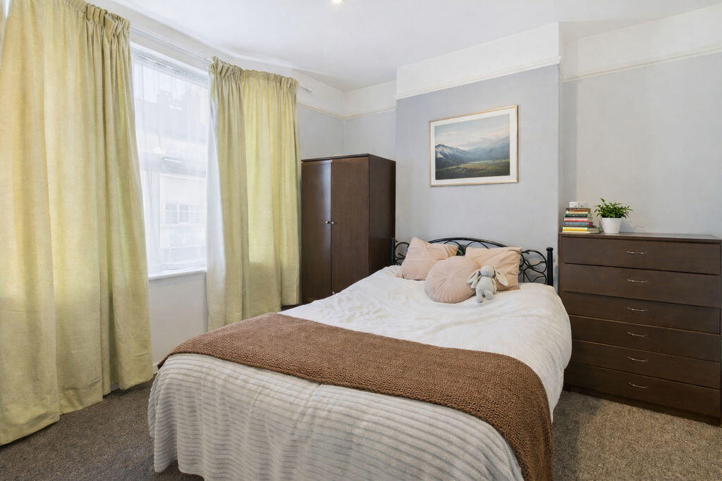 4 bed HMO for rent in Ovingdean. From Coapt - Brighton