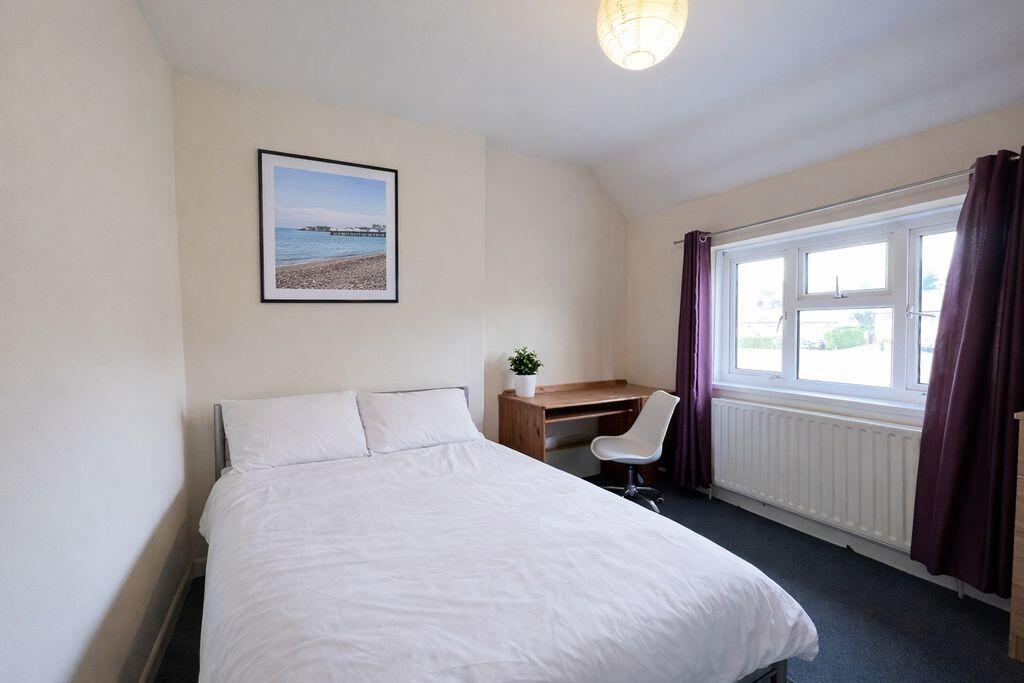 6 bed Mid Terraced House for rent in Ovingdean. From Coapt - Brighton