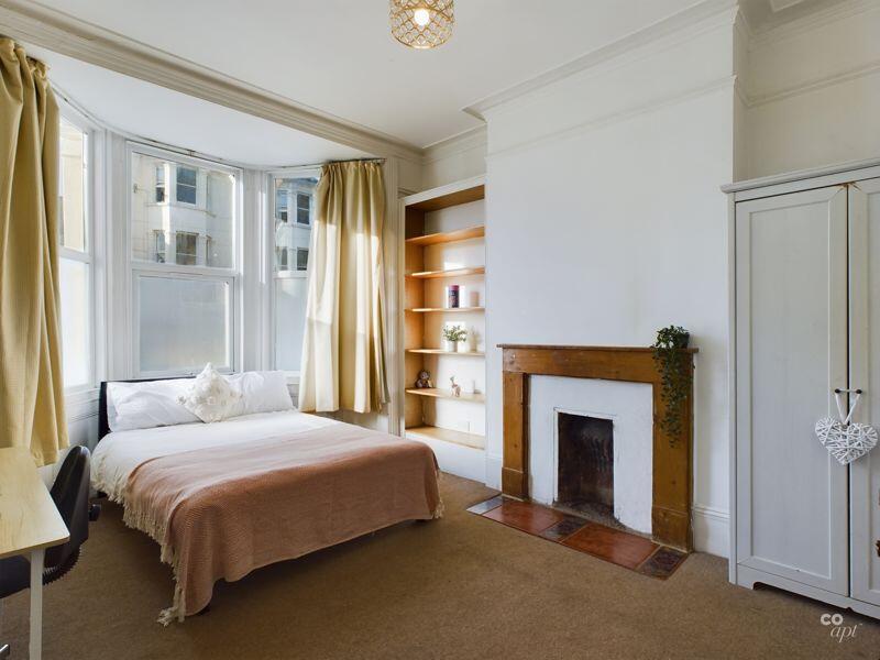 1 bed Mid Terraced House for rent in Brighton and Hove. From Coapt - Brighton 1 bed Mid Terraced House for rent in Brighton and Hove. From Coapt - Brighton