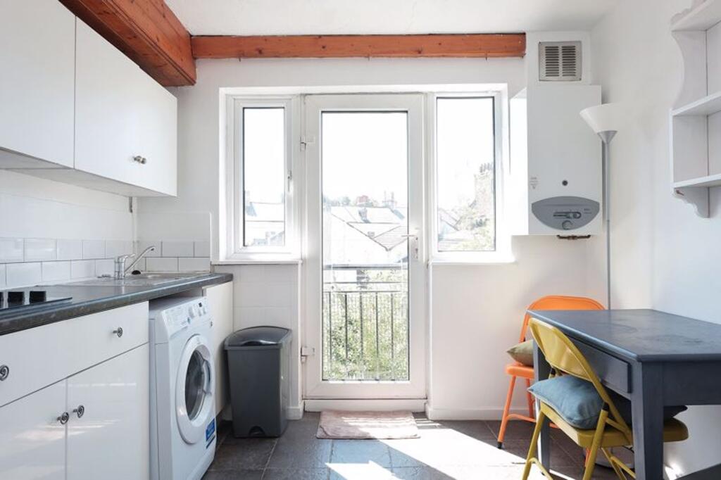 3 bed 1st Floor Flat for rent in Ovingdean. From Coapt - Brighton 3 bed 1st Floor Flat for rent in Ovingdean. From Coapt - Brighton
