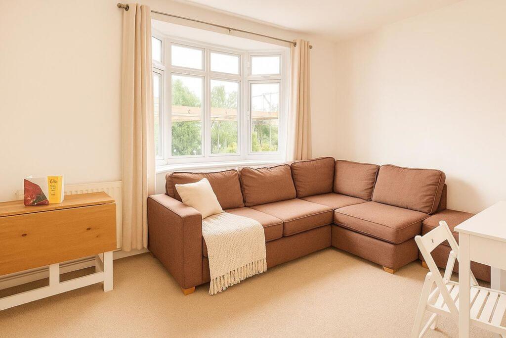 3 bed 1st Floor Flat for rent in Brighton and Hove. From Coapt - Brighton 3 bed 1st Floor Flat for rent in Brighton and Hove. From Coapt - Brighton