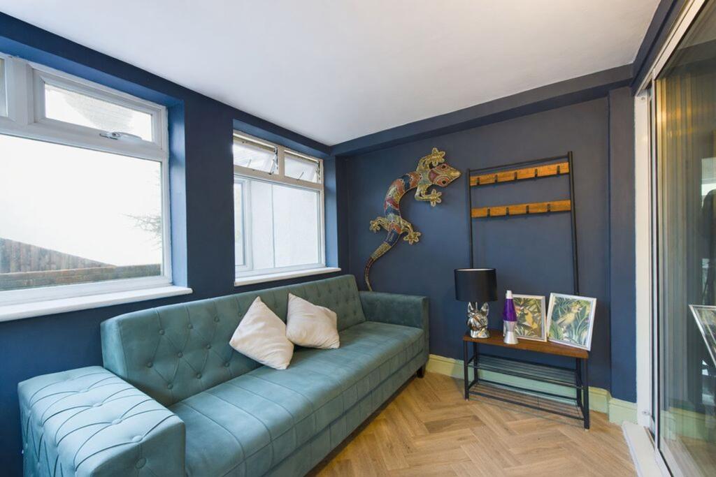 5 bed Detached for rent in Ovingdean. From Coapt - Brighton 5 bed Detached for rent in Ovingdean. From Coapt - Brighton