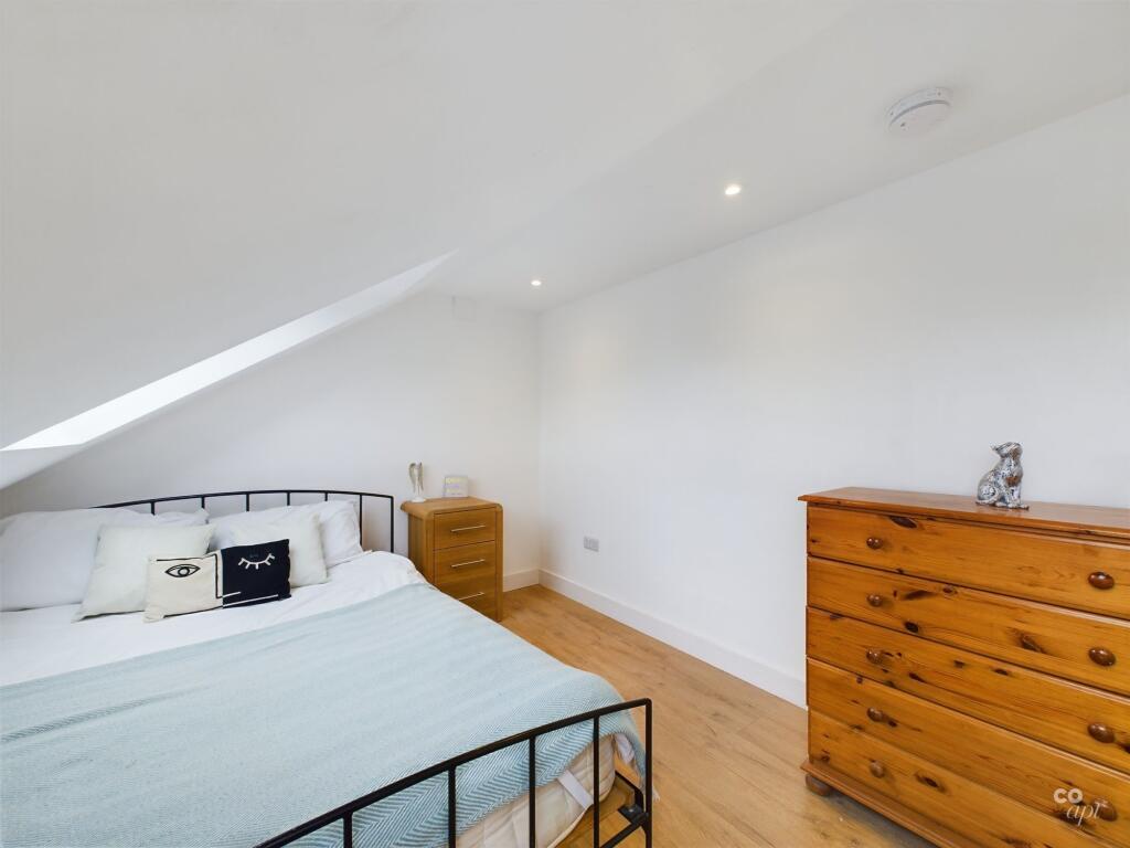 5 bed Mid Terraced House for rent in Brighton and Hove. From Coapt - Brighton