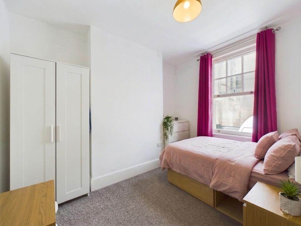 8 bed Mid Terraced House for rent in Ovingdean. From Coapt - Brighton 8 bed Mid Terraced House for rent in Ovingdean. From Coapt - Brighton