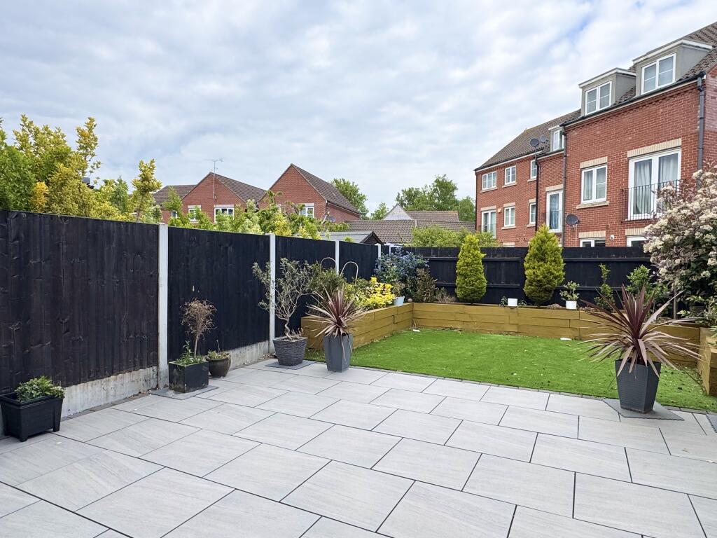 5 bed Town House for rent in Ipswich. From Connells - Ipswich 5 bed Town House for rent in Ipswich. From Connells - Ipswich