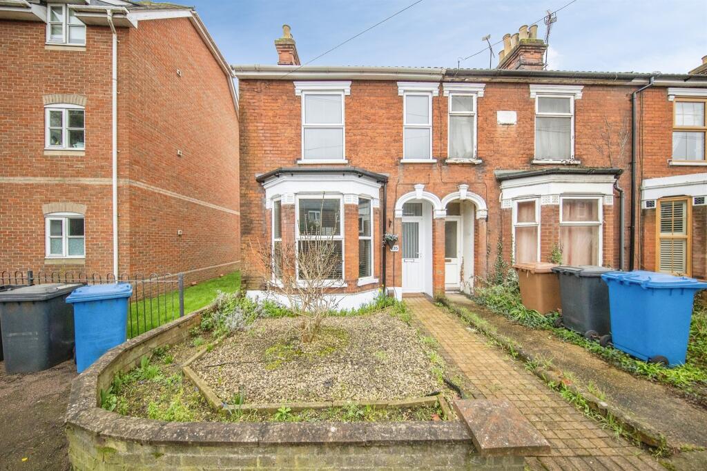 3 bed Detached for rent in Ipswich. From Connells - Ipswich