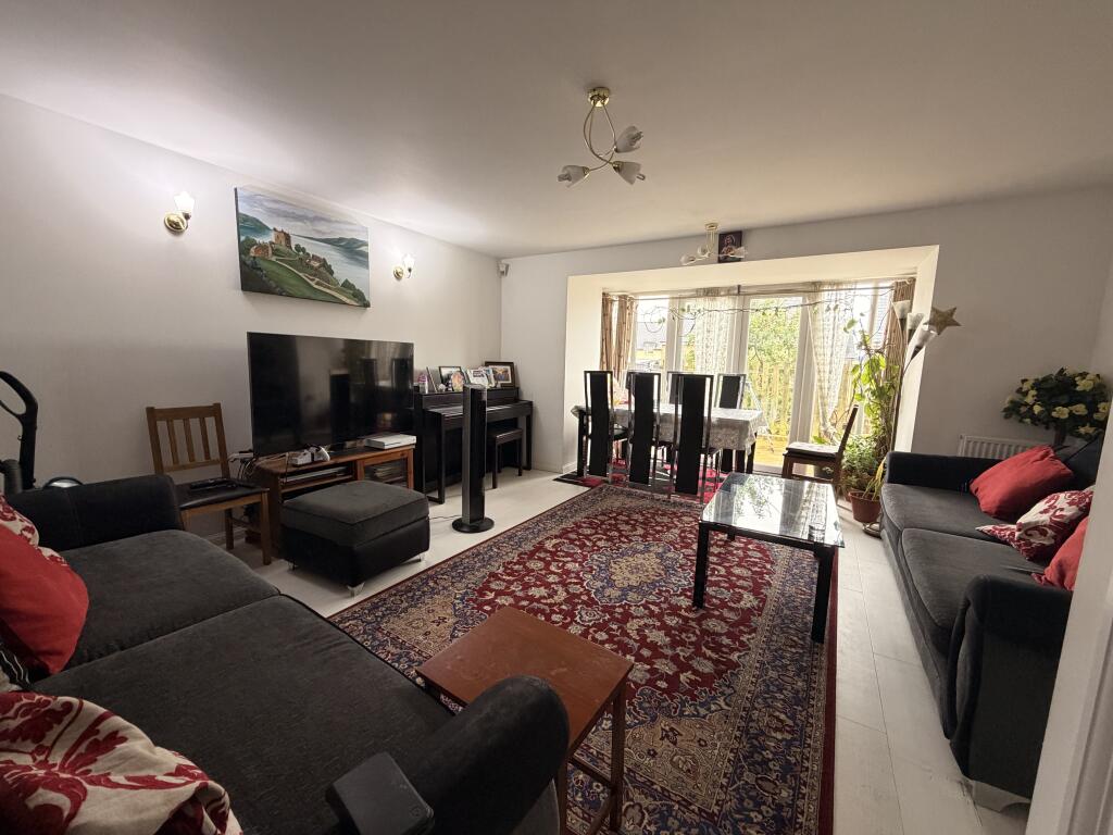 4 bed Town House for rent in Shortwood. From Connells Lettings - Kingswood