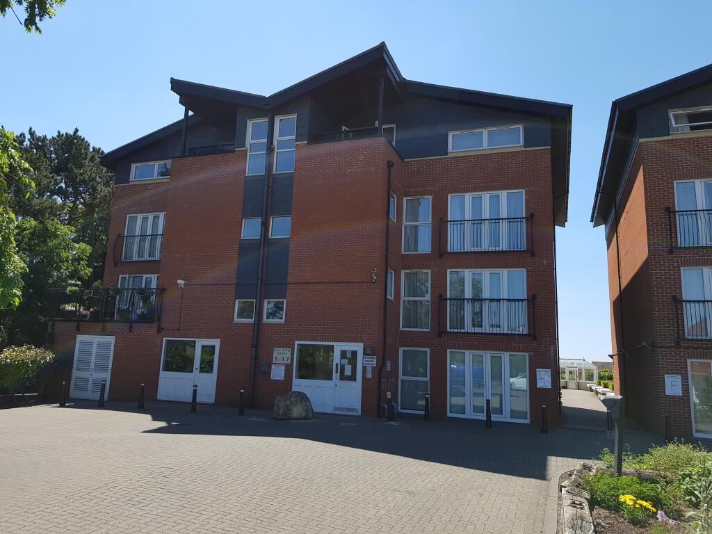 2 bed 1st Floor Flat for rent in Two Mile Hill. From Connells Lettings - Kingswood 2 bed 1st Floor Flat for rent in Two Mile Hill. From Connells Lettings - Kingswood