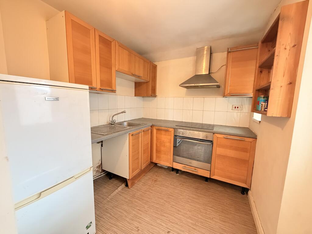 1 bed 1st Floor Flat for rent in Two Mile Hill. From Connells Lettings - Kingswood