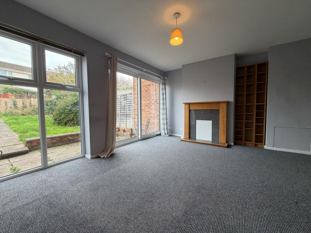 2 bed Mid Terraced House for rent in Southam. From Connells - Leamington Spa