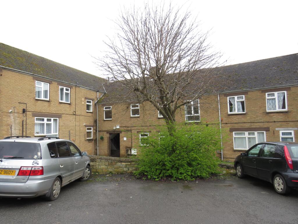 3 bed 1st Floor Flat for rent in Harbury. From Connells - Leamington Spa