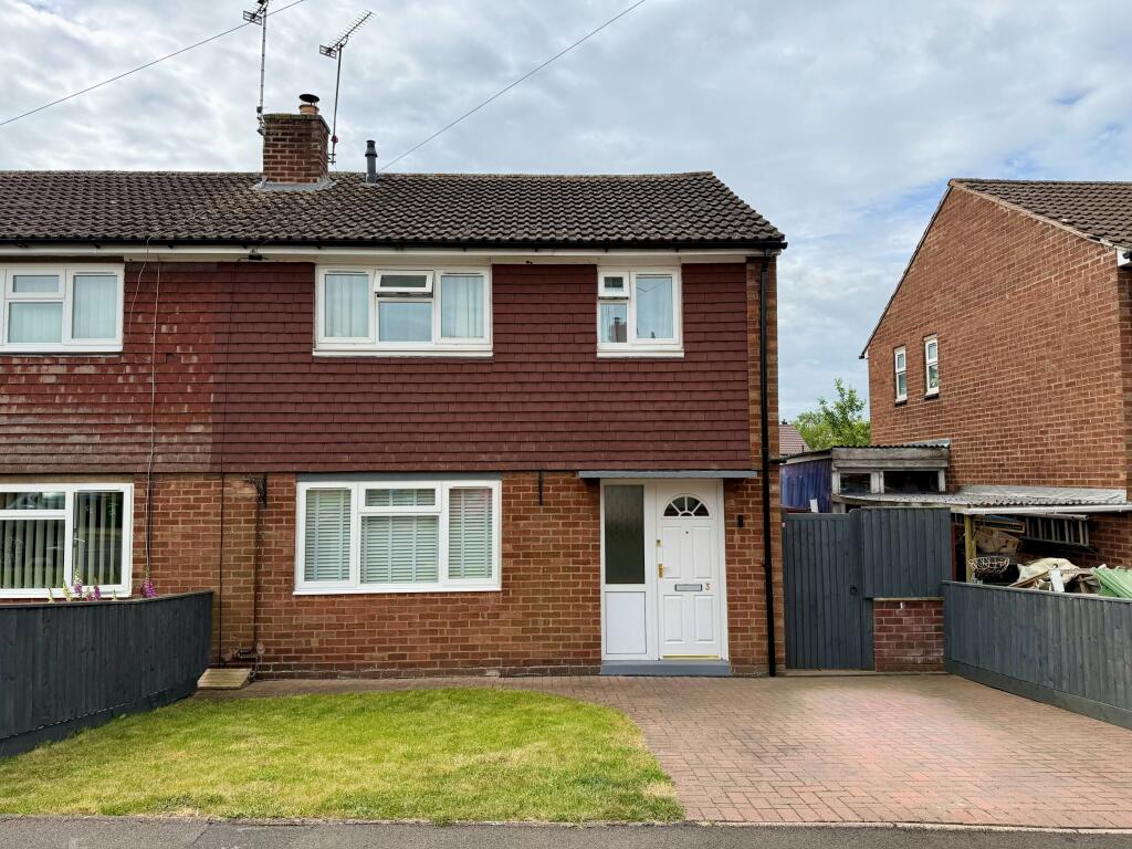 3 bed Semi Detached for rent in Long Itchington. From Connells - Leamington Spa 3 bed Semi Detached for rent in Long Itchington. From Connells - Leamington Spa