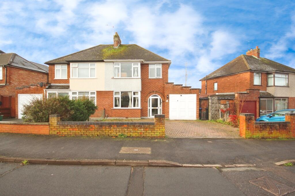 3 bed Semi Detached for rent in Whitnash. From Connells - Leamington Spa 3 bed Semi Detached for rent in Whitnash. From Connells - Leamington Spa