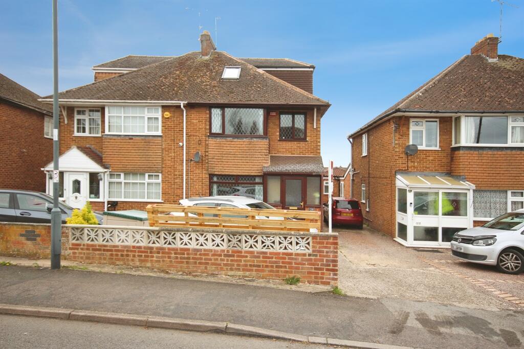 4 bed Semi Detached for rent in Whitnash. From Connells - Leamington Spa 4 bed Semi Detached for rent in Whitnash. From Connells - Leamington Spa