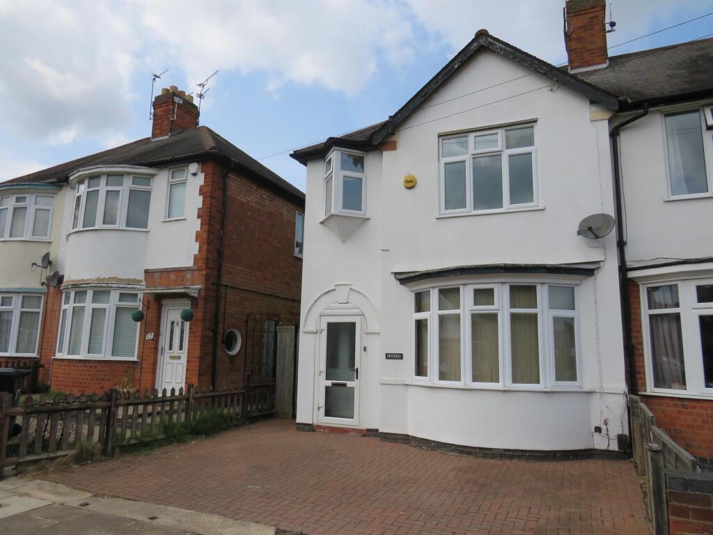 3 bed Detached for rent in Stoughton. From Connells - Leicester