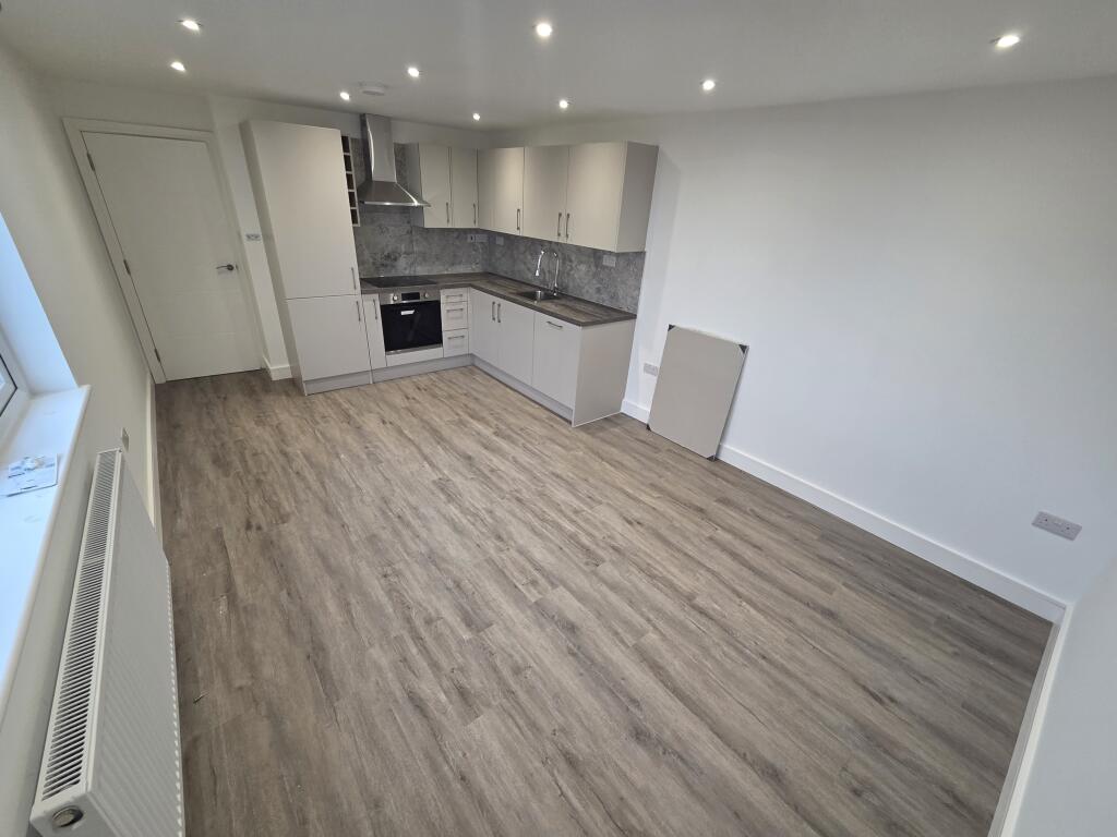 2 bed Apartment for rent in Luton. From Connells - Luton