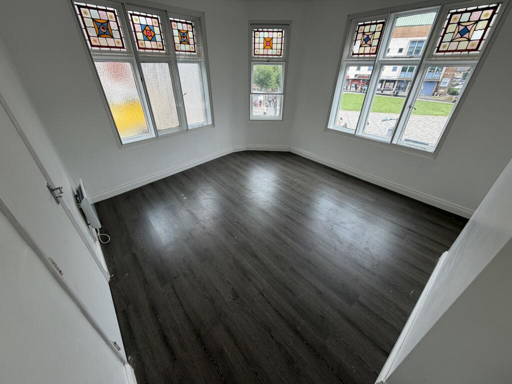 1 bed 1st Floor Flat for rent in Luton. From Connells - Luton
