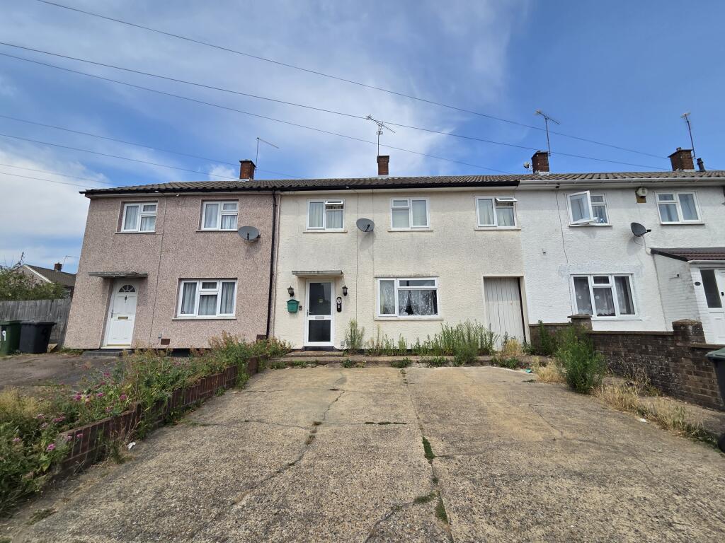 3 bed Mid Terraced House for rent in Chalton. From Connells - Luton