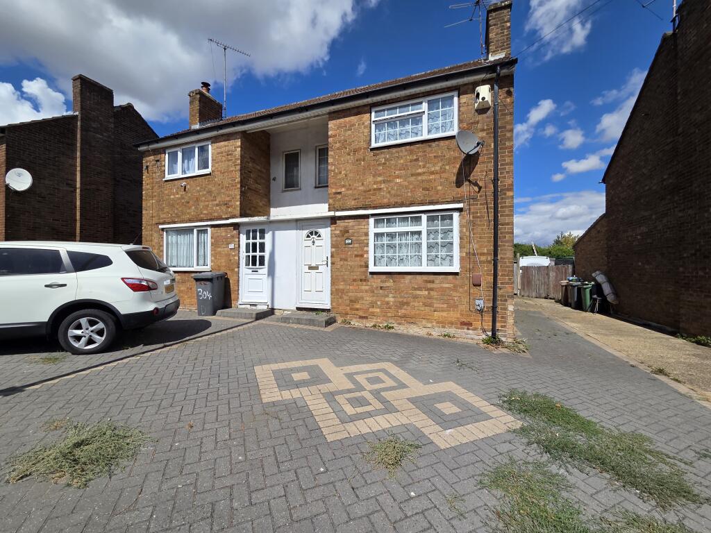 3 bed Semi Detached for rent in Luton. From Connells - Luton