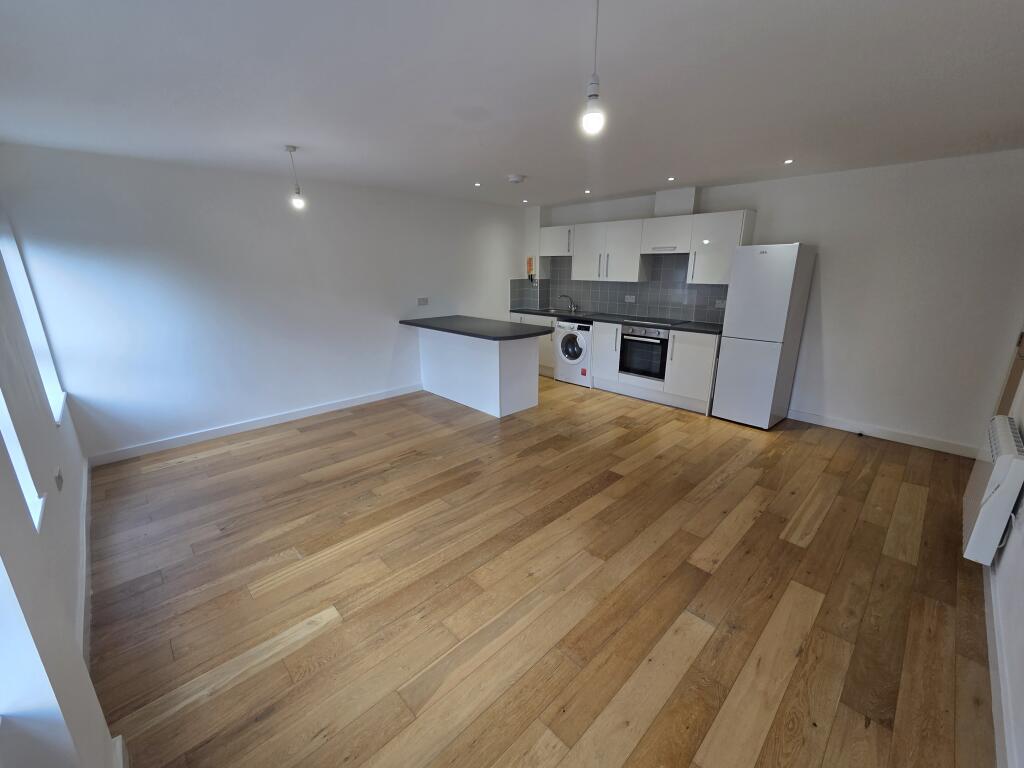 2 bed Apartment for rent in Luton. From Connells - Luton