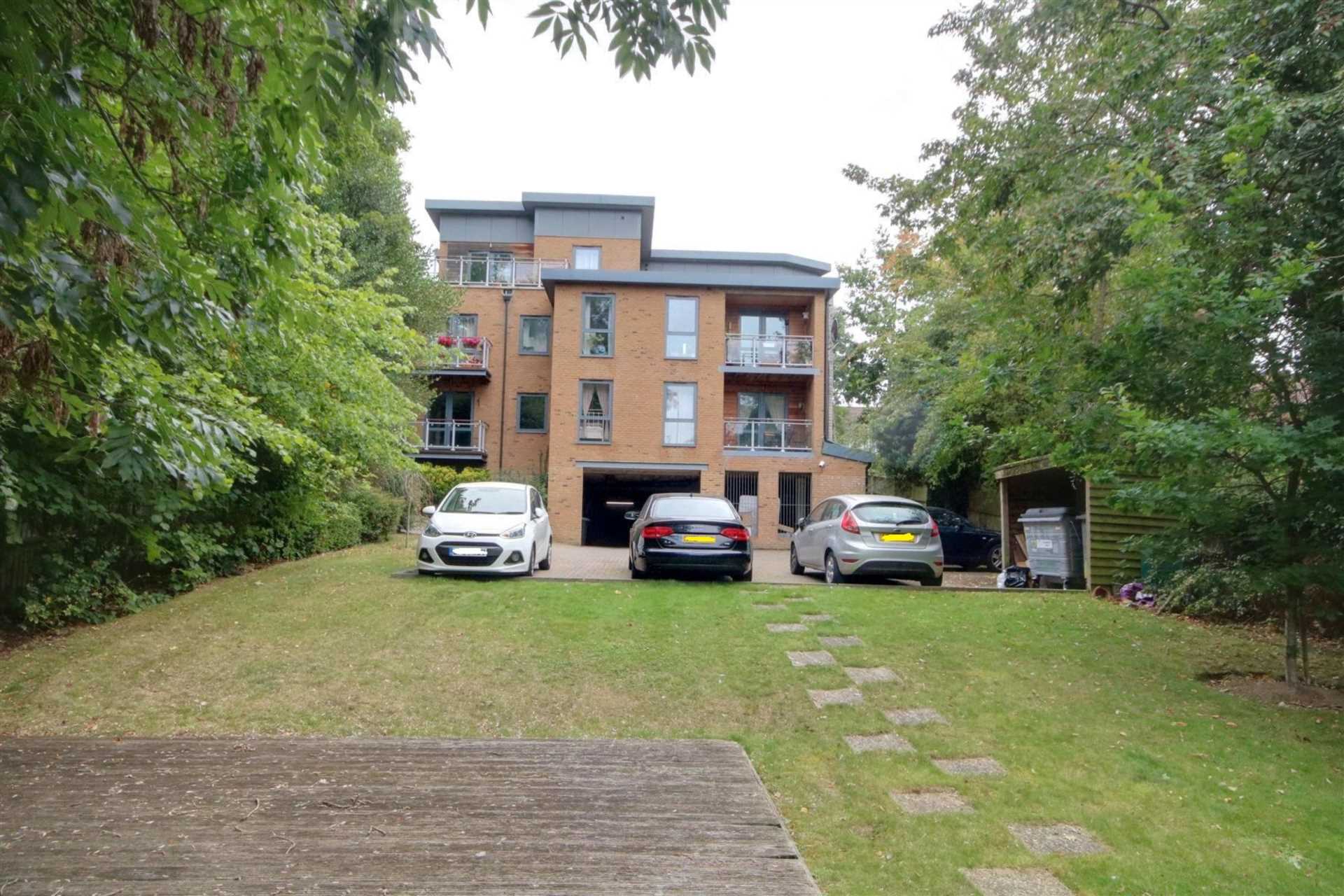 2 bed Apartment for rent in Hemel Hempstead. From David Doyle - Boxmoor/Hemel Hempstead