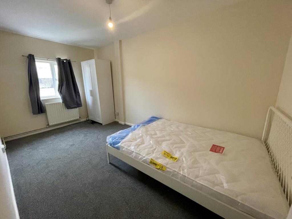 1 bed Mid Terraced House for rent in Milton Keynes. From Connells - Milton Keynes