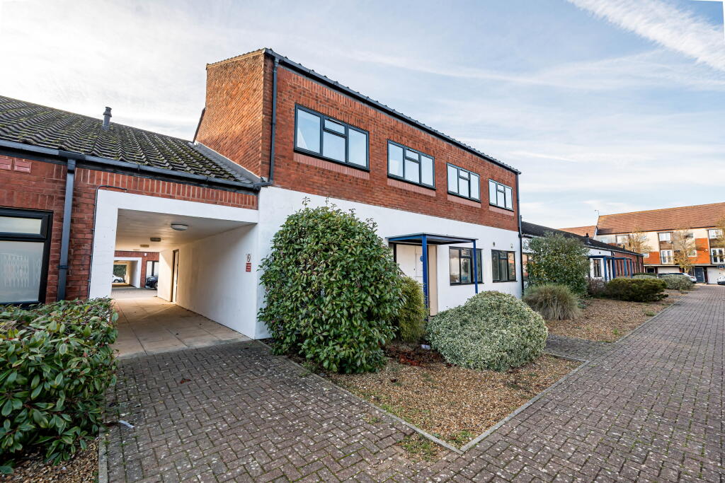 2 bed 1st Floor Flat for rent in Cosgrove. From Connells - Milton Keynes