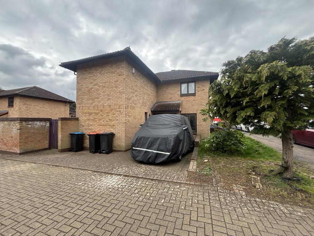 4 bed Detached for rent in Milton Keynes. From Connells - Milton Keynes
